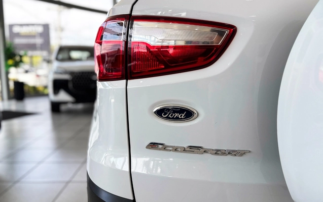 imagem-https://www.socarrao.com.br/sc-vehicle-images-prod/4274623/1791164029042-MDA4LmpwZw.jpg