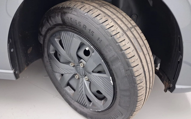 imagem-https://www.socarrao.com.br/sc-vehicle-images-prod/4274840/1791171544125-1_014914.jpg
