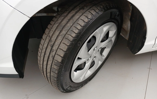 imagem-https://www.socarrao.com.br/sc-vehicle-images-prod/4274841/1791171546018-1_014547.jpg