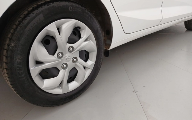 imagem-https://www.socarrao.com.br/sc-vehicle-images-prod/4274841/1791171546024-1_014551.jpg