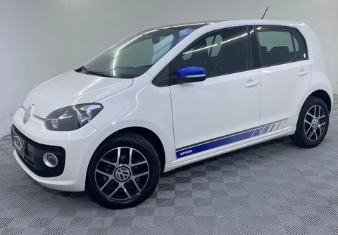Volkswagen Up! 2017 Branco — foto 1 de 3