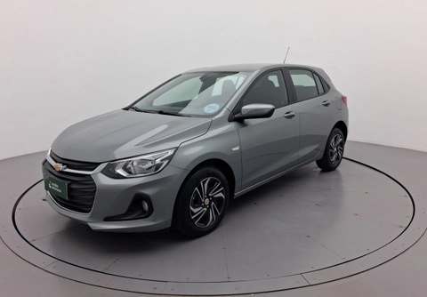 Chevrolet Onix 2025 Prata — foto 1 de 3