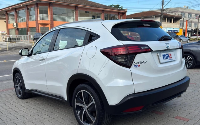 imagem-https://www.socarrao.com.br/sc-vehicle-images-prod/42761/1769988763623-6681553OR_1748431820_98_370.jpg