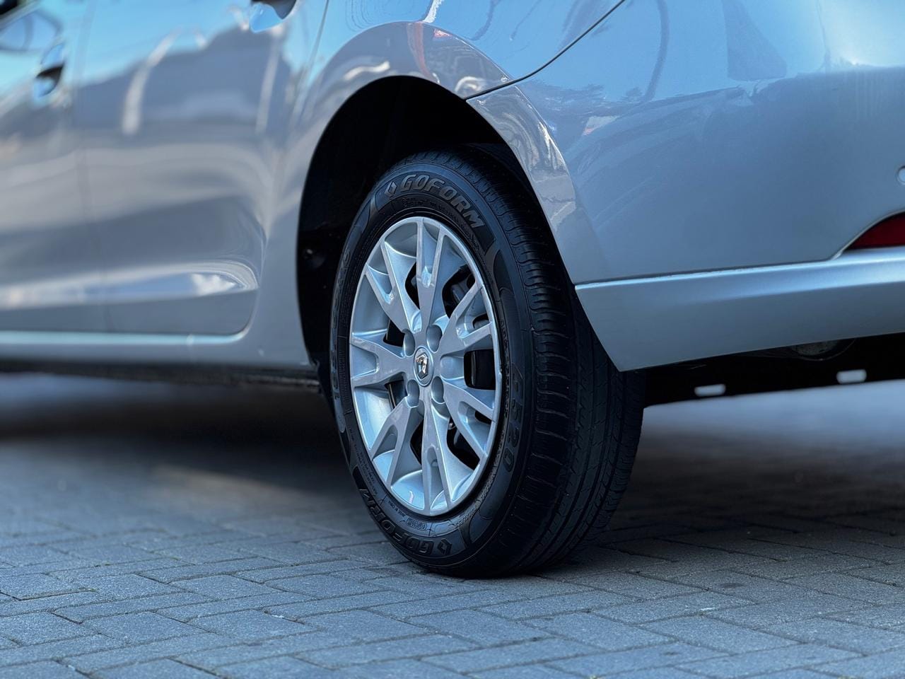 imagem-https://www.socarrao.com.br/sc-vehicle-images-prod/42768/1769988765327-6884745OR_1756467741_37_190.jpg