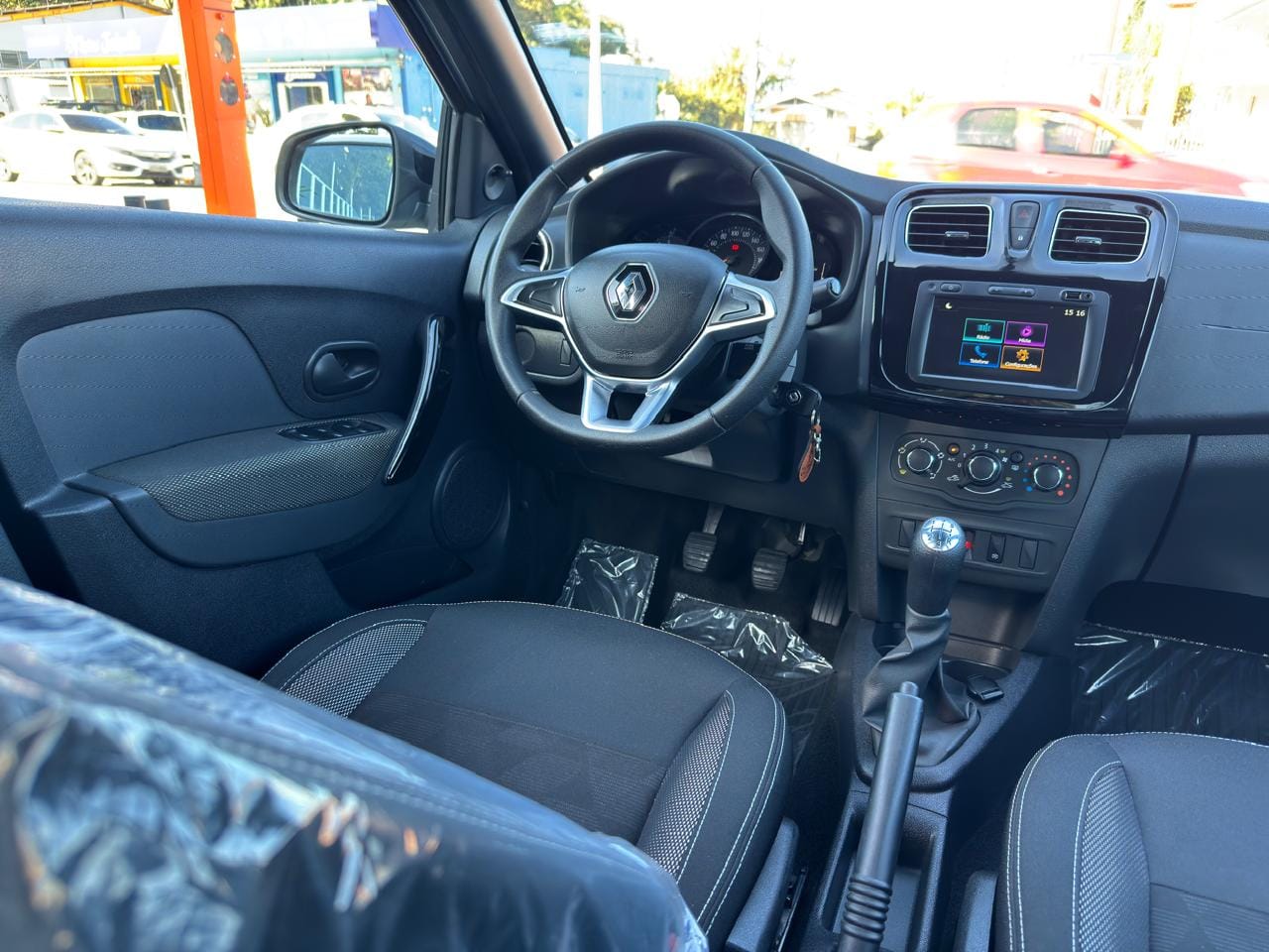 imagem-https://www.socarrao.com.br/sc-vehicle-images-prod/42768/1769988765327-6884745OR_1756467743_8_500.jpg