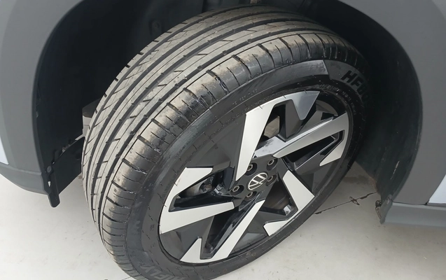 imagem-https://www.socarrao.com.br/sc-vehicle-images-prod/4276844/1791176723658-1_040636.jpg