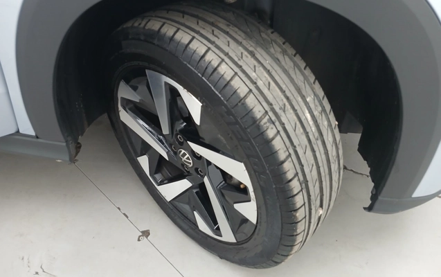 imagem-https://www.socarrao.com.br/sc-vehicle-images-prod/4276844/1791176723659-1_040639.jpg