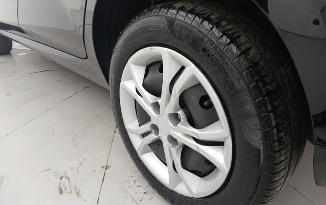 imagem-https://www.socarrao.com.br/sc-vehicle-images-prod/4276866/1791176737796-1_040639.jpg