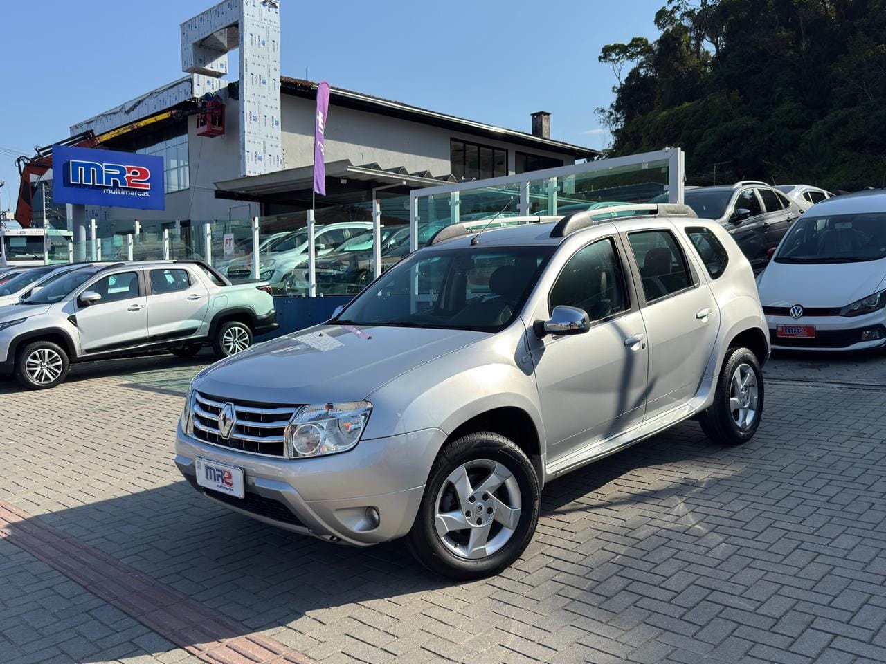 Renault Duster 2015 Cinza — foto 1 de 3