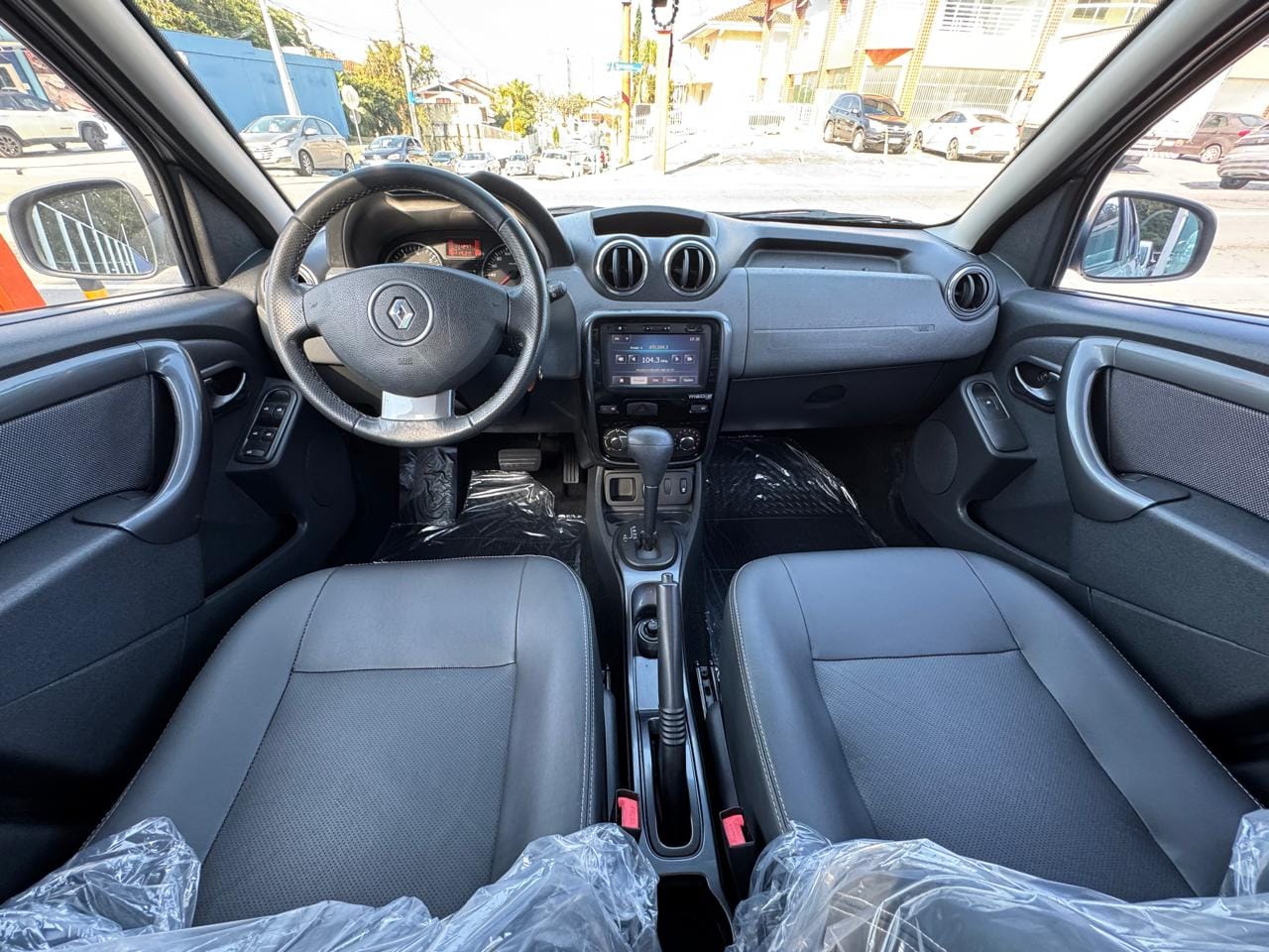 imagem-https://www.socarrao.com.br/sc-vehicle-images-prod/42769/1769988765522-6897660OR_1756907043_70_1000.jpg
