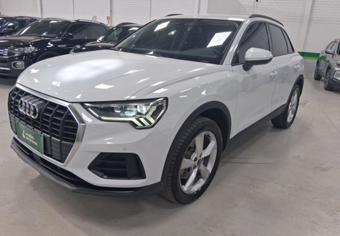 Audi RS Q3 2025 Branco — foto 1 de 3