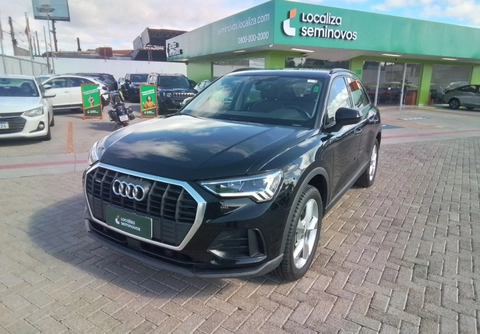Audi RS Q3 2025 Preto — foto 1 de 3