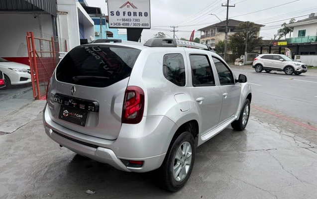 imagem-https://www.socarrao.com.br/sc-vehicle-images-prod/4277826/1791200578037-f526cff54ba740b3a03474763c817676_1788185630860.jpg