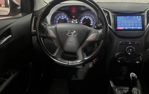 imagem-https://www.socarrao.com.br/sc-vehicle-images-prod/4277971/1791306295232-8540416_9_B_f5ecbdb31f.jpeg