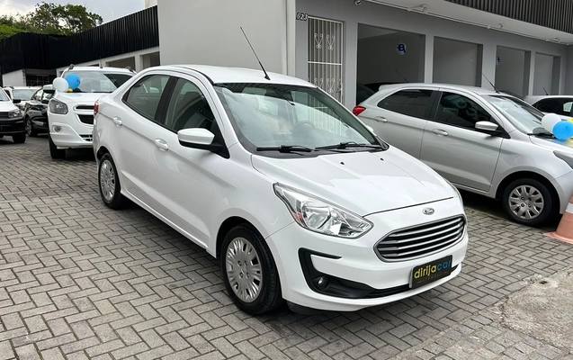 imagem-https://www.socarrao.com.br/sc-vehicle-images-prod/4278035/1791202098358-a3367f4b-3a9f-4e0f-9e6f-10d9bebb8d43.jpeg