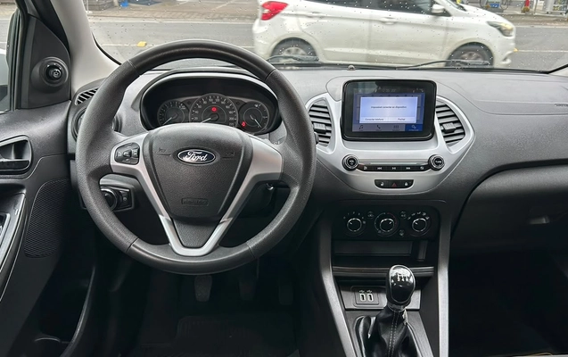 imagem-https://www.socarrao.com.br/sc-vehicle-images-prod/4278035/1791202098365-f4b58190-ae3b-4dd7-ae49-d80d907e6d49.jpeg