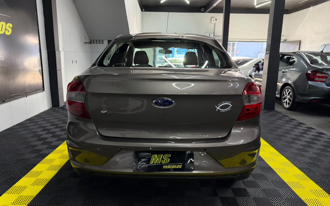 imagem-https://www.socarrao.com.br/sc-vehicle-images-prod/4278090/1791202365328-V2hhdHNBcHAgSW1hZ2UgMjAyNi0xMC0wNSBhdCAwOC41OS4zNC5qcGVn.jpeg