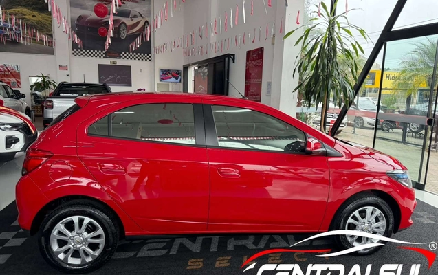 imagem-https://www.socarrao.com.br/sc-vehicle-images-prod/4278186/1791210319672-2684c6f30d344bfc96806b79d08f71b3_1791202697244.jpg