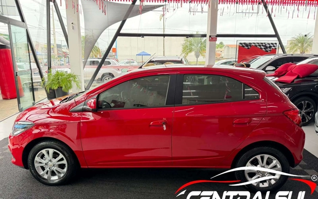 imagem-https://www.socarrao.com.br/sc-vehicle-images-prod/4278186/1791210319673-a268644602a043c3a1b70462de15a729_1791202697250.jpg