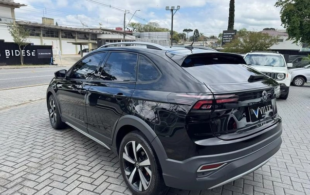 imagem-https://www.socarrao.com.br/sc-vehicle-images-prod/4278271/1791205075156-8540621_9_B_c638d33e82.jpeg