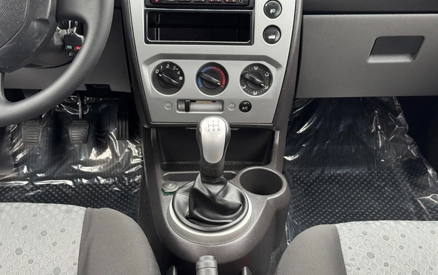 imagem-https://www.socarrao.com.br/sc-vehicle-images-prod/42783/1769988768460-7042616OR_1762451806_90_500.jpg
