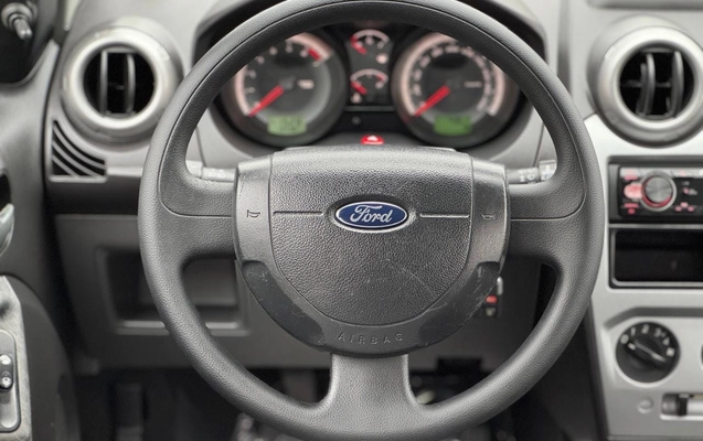 imagem-https://www.socarrao.com.br/sc-vehicle-images-prod/42783/1769988768460-7042616OR_1762451807_73_950.jpg