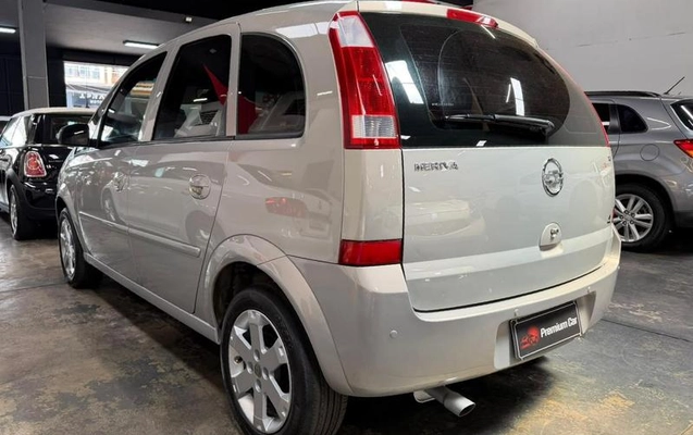 imagem-https://www.socarrao.com.br/sc-vehicle-images-prod/4278331/1791203442127-8532780_4_B_1a3b249ec4.jpeg