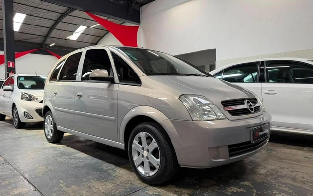 imagem-https://www.socarrao.com.br/sc-vehicle-images-prod/4278331/1791203442131-8532780_5_B_838a11006e.jpeg