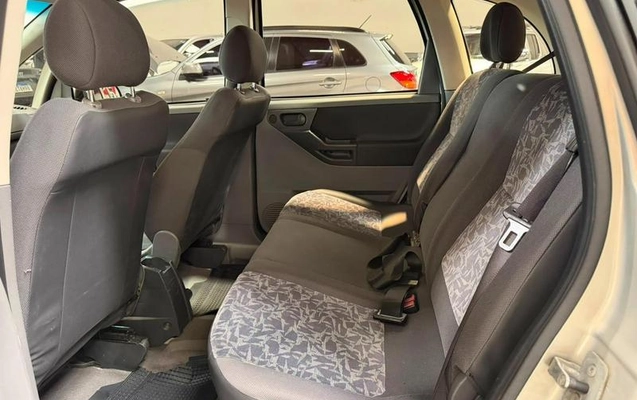 imagem-https://www.socarrao.com.br/sc-vehicle-images-prod/4278331/1791203442136-8532780_4_B_6a1d2b9f20.jpeg