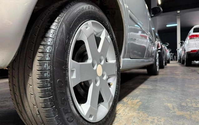 imagem-https://www.socarrao.com.br/sc-vehicle-images-prod/4278331/1791203442138-8532780_4_B_2e7391f457.jpeg