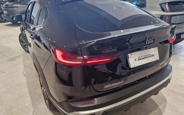 imagem-https://www.socarrao.com.br/sc-vehicle-images-prod/4278353/1791223414005-8495888_2_B_418568a79d.jpeg