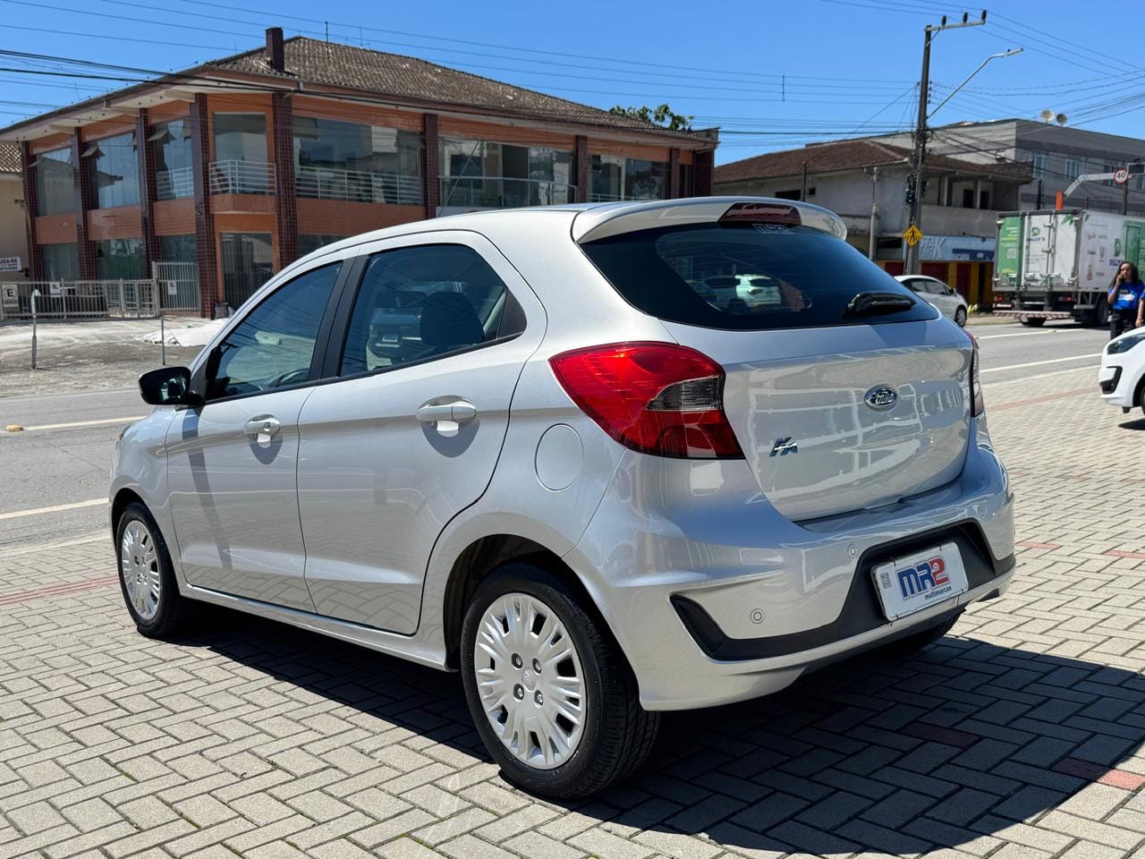 imagem-https://www.socarrao.com.br/sc-vehicle-images-prod/42784/1769988768666-7046664OR_1762609164_41_340.jpg