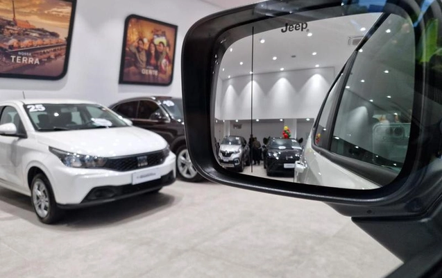 imagem-https://www.socarrao.com.br/sc-vehicle-images-prod/4278565/1791223750044-8482935_9_B_7164f122e6.jpeg