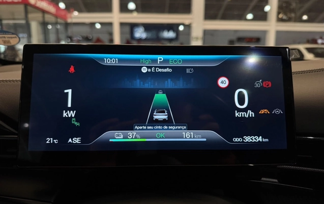 imagem-https://www.socarrao.com.br/sc-vehicle-images-prod/4278599/1791204624209-MzY5NGMxODEtNzJjMy00NzM1LWE1NDEtYzFmY2VlYTJiODExLmpwZWc.jpeg