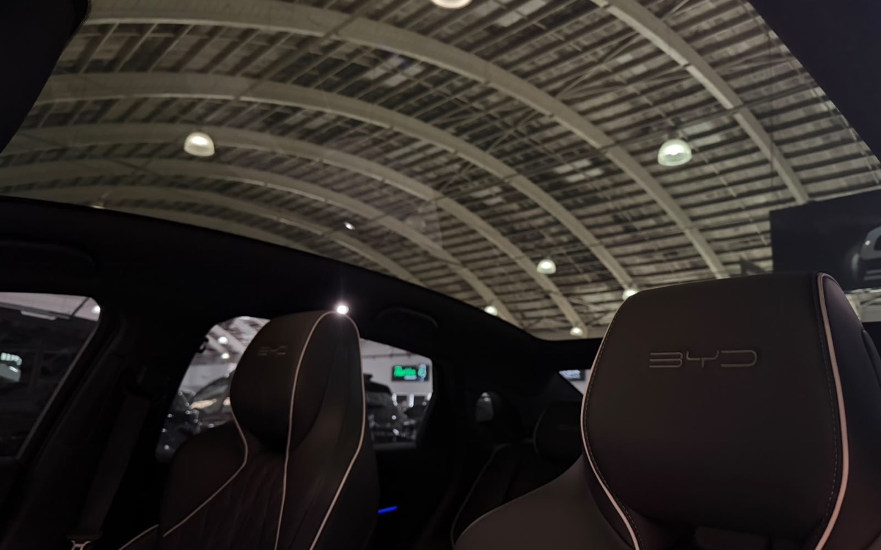 imagem-https://www.socarrao.com.br/sc-vehicle-images-prod/4278599/1791204624546-YjRlMmFiOTktMGVkMi00NDVjLThhYzItZTMyYTdkMzcwNGE3LmpwZWc.jpeg