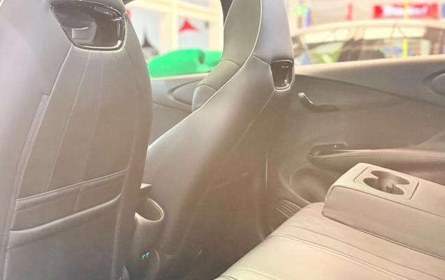 imagem-https://www.socarrao.com.br/sc-vehicle-images-prod/4278658/1791204823250-YWVkZWIyYWQtMTFhMi00NTIzLTg5ODctY2Q5MWM2OTViOTRlLmpwZWc.jpeg