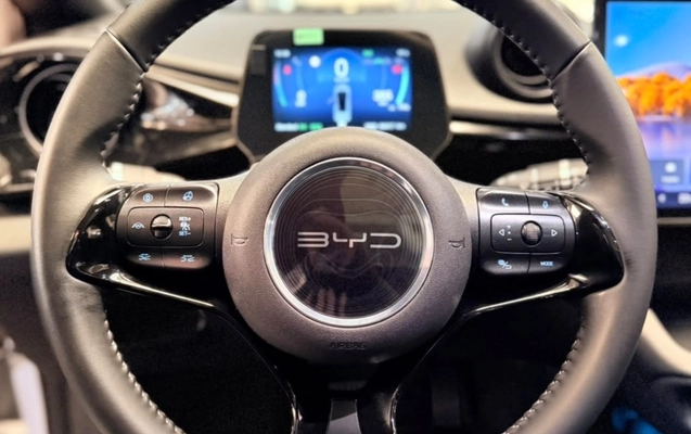 imagem-https://www.socarrao.com.br/sc-vehicle-images-prod/4278658/1791204823505-YjJmMmEwZWEtNmZkOC00MDM5LWE2MjMtZDk3ZWY2Yjg4YjQ1LmpwZWc.jpeg