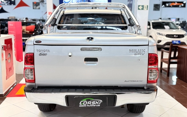 imagem-https://www.socarrao.com.br/sc-vehicle-images-prod/4278676/1791205136960-NGVmYWEzNWEtZjczYS00ZWI0LThkNDgtZjIzYjU5NDcyMzgxLmpwZWc.jpeg