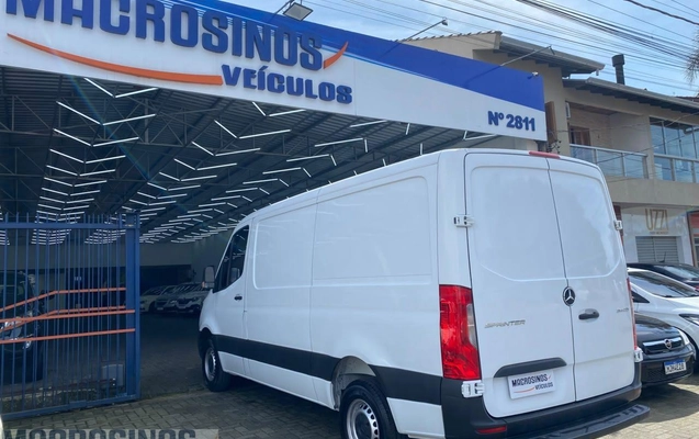 imagem-https://www.socarrao.com.br/sc-vehicle-images-prod/4278710/1791205388042-61a9e6522a9046b59d67e2be59c70701_1791042980907.jpg