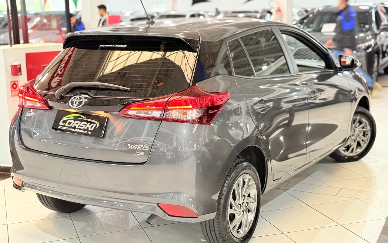 imagem-https://www.socarrao.com.br/sc-vehicle-images-prod/4278711/1791205393273-ZmE1MDZhNzgtZmQ1Zi00NGFkLThlOGYtYjZhZTY3ZjI4MTJlLmpwZWc.jpeg