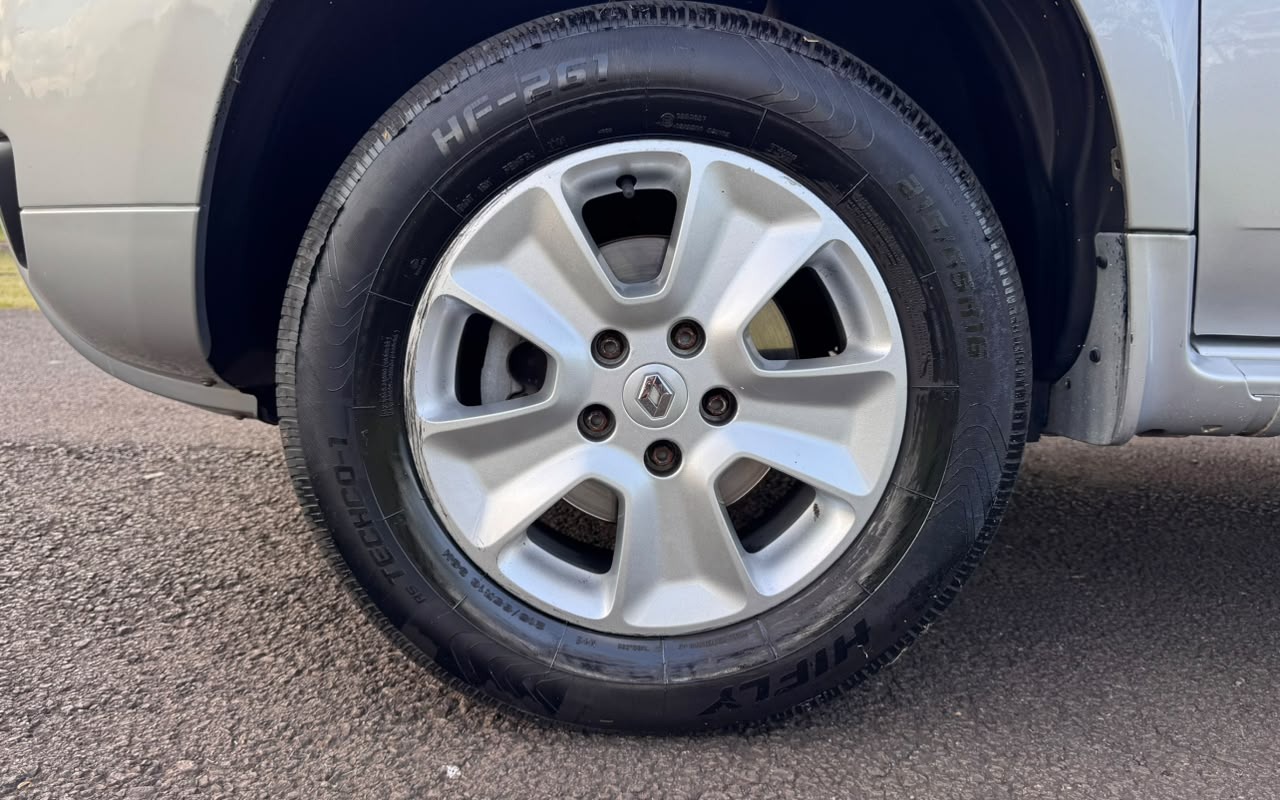 imagem-https://www.socarrao.com.br/sc-vehicle-images-prod/4278763/1791205669619-V2hhdHNBcHAgSW1hZ2UgMjAyNi0xMC0wMyBhdCAxMS4xNC4wOSAoMSkuanBlZw.jpeg