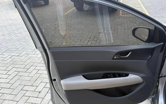 imagem-https://www.socarrao.com.br/sc-vehicle-images-prod/4278819/1791642730954-8537924_11_B_59ee2d7fac.jpeg