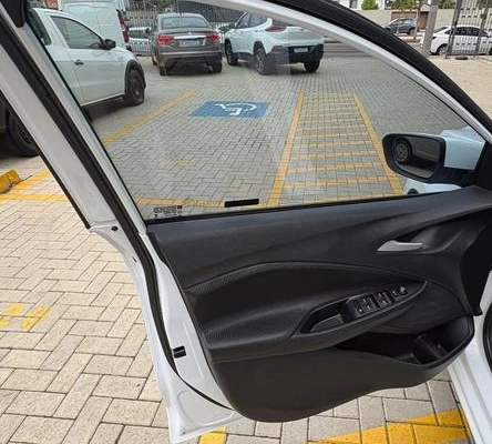 imagem-https://www.socarrao.com.br/sc-vehicle-images-prod/4278853/1791658005665-8538358_5_B_7beedce04b.jpeg
