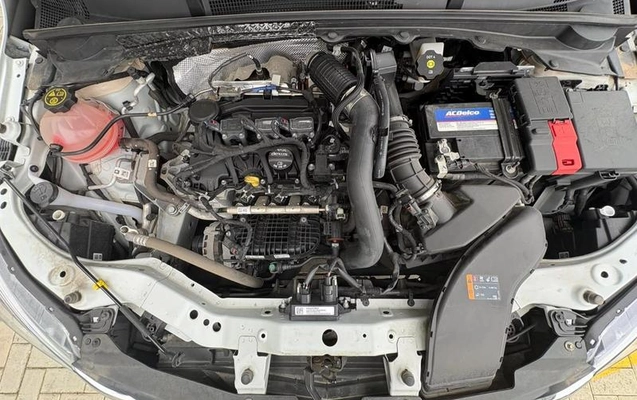 imagem-https://www.socarrao.com.br/sc-vehicle-images-prod/4278853/1791658005676-8538358_3_B_966ddb5f51.jpeg