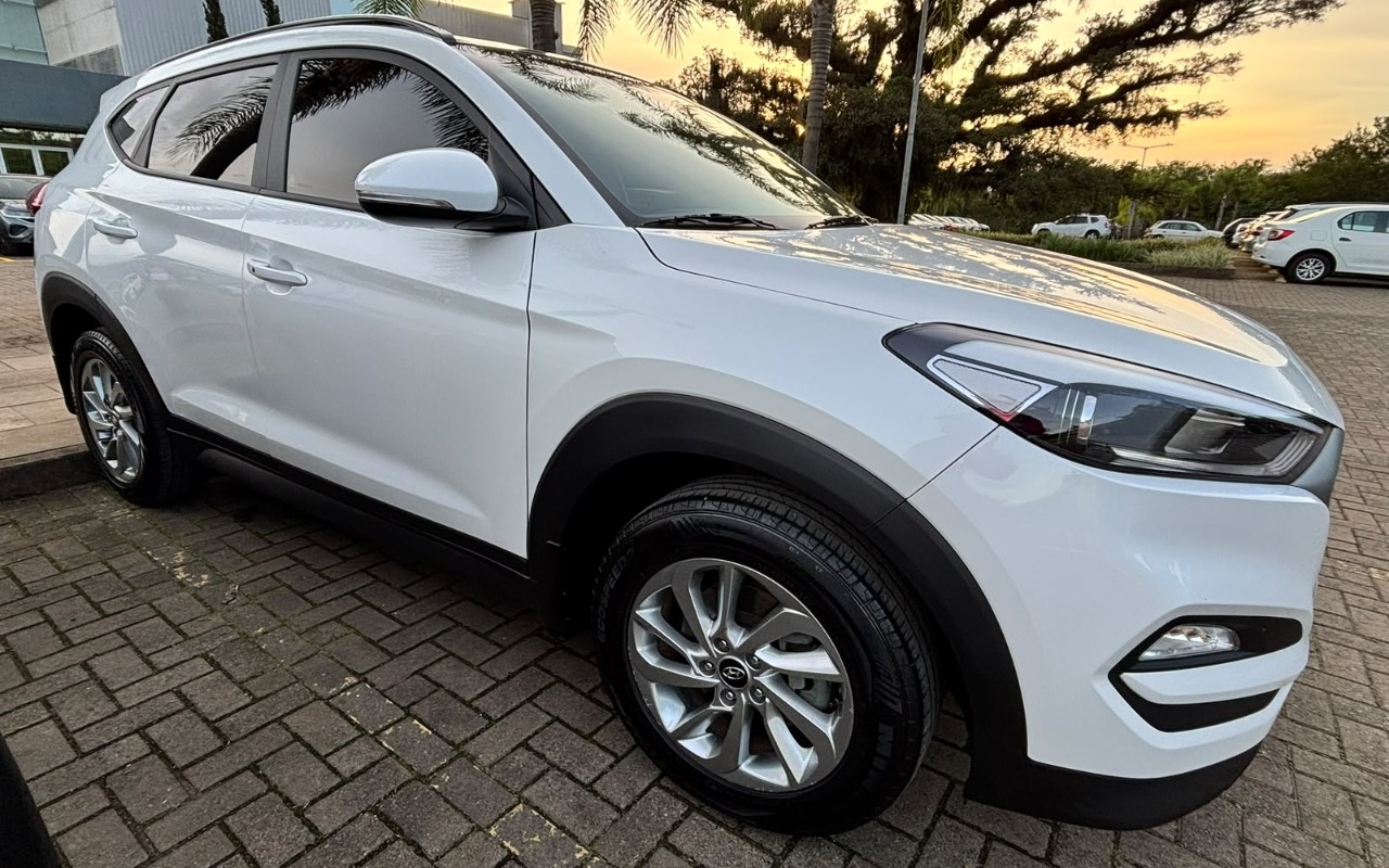 imagem-https://www.socarrao.com.br/sc-vehicle-images-prod/4278864/1791207566773-V2hhdHNBcHAgSW1hZ2UgMjAyNi0wOS0yMiBhdCAwOS40OS4wMSAoMSkuanBlZw.jpeg