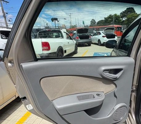 imagem-https://www.socarrao.com.br/sc-vehicle-images-prod/4278866/1791558866418-8537148_2_B_04867203f5.jpeg
