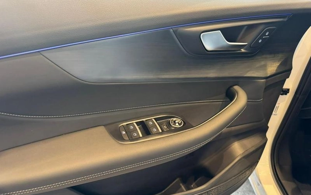 imagem-https://www.socarrao.com.br/sc-vehicle-images-prod/4278872/1791207270303-8240996_2_B_87964b688b.jpeg