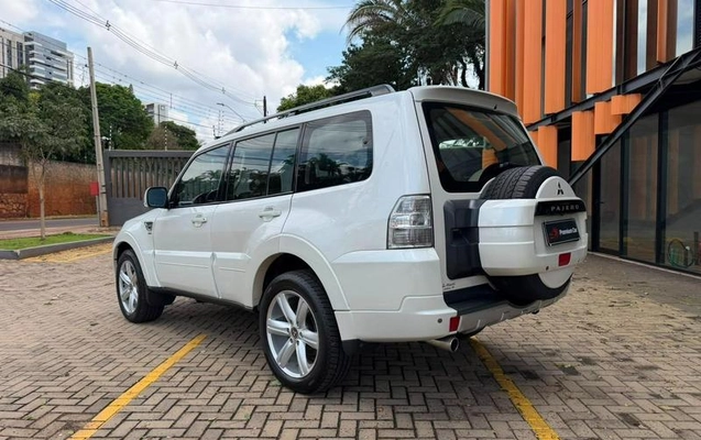 imagem-https://www.socarrao.com.br/sc-vehicle-images-prod/4278894/1791206607013-8519035_10_B_191fc7ec4f.jpeg