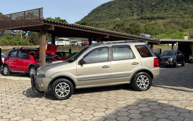 imagem-https://www.socarrao.com.br/sc-vehicle-images-prod/4278935/1791206759720-KcXuE5tyCWyCWp1K7dYxSkFO3WDL7fb3.jpg