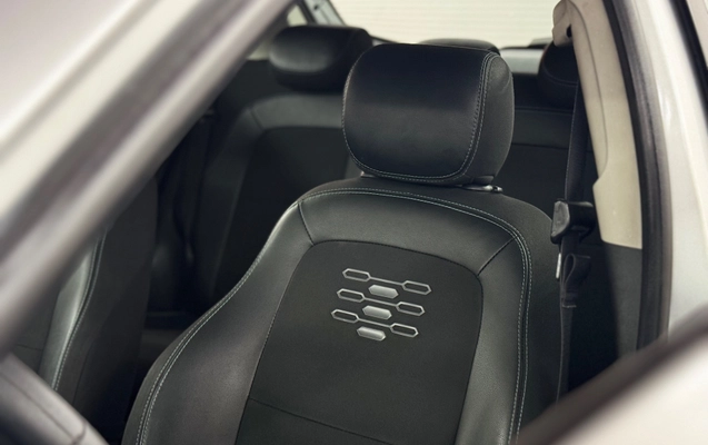 imagem-https://www.socarrao.com.br/sc-vehicle-images-prod/4278970/1791206994525-dc0a86ce-53f2-4166-83fc-1544c0bce6b3.jpg